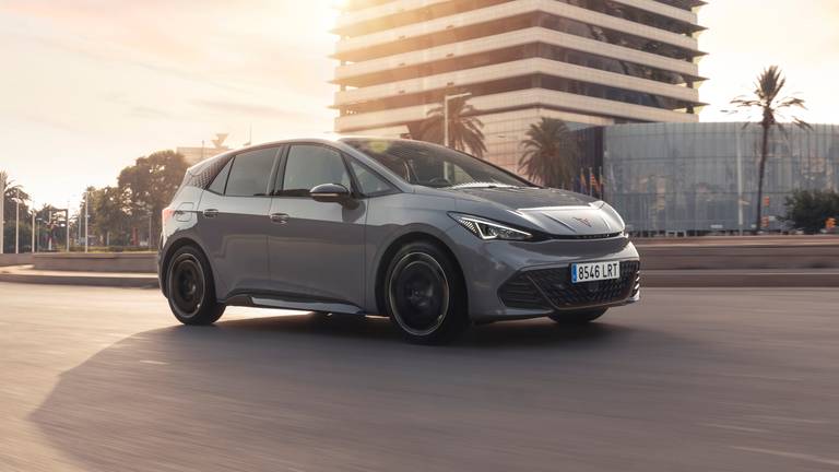 Waarom de Cupra Born opeens 4950 euro goedkoper is geworden