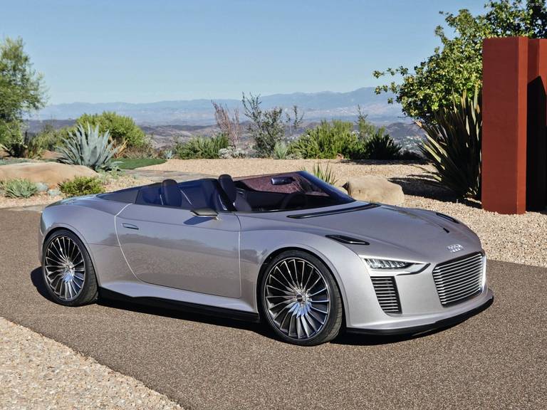 Audi-e-tron Spyder Concept-2010