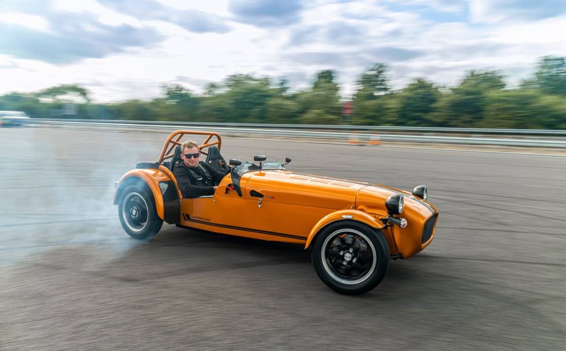 caterham-seven-170-side