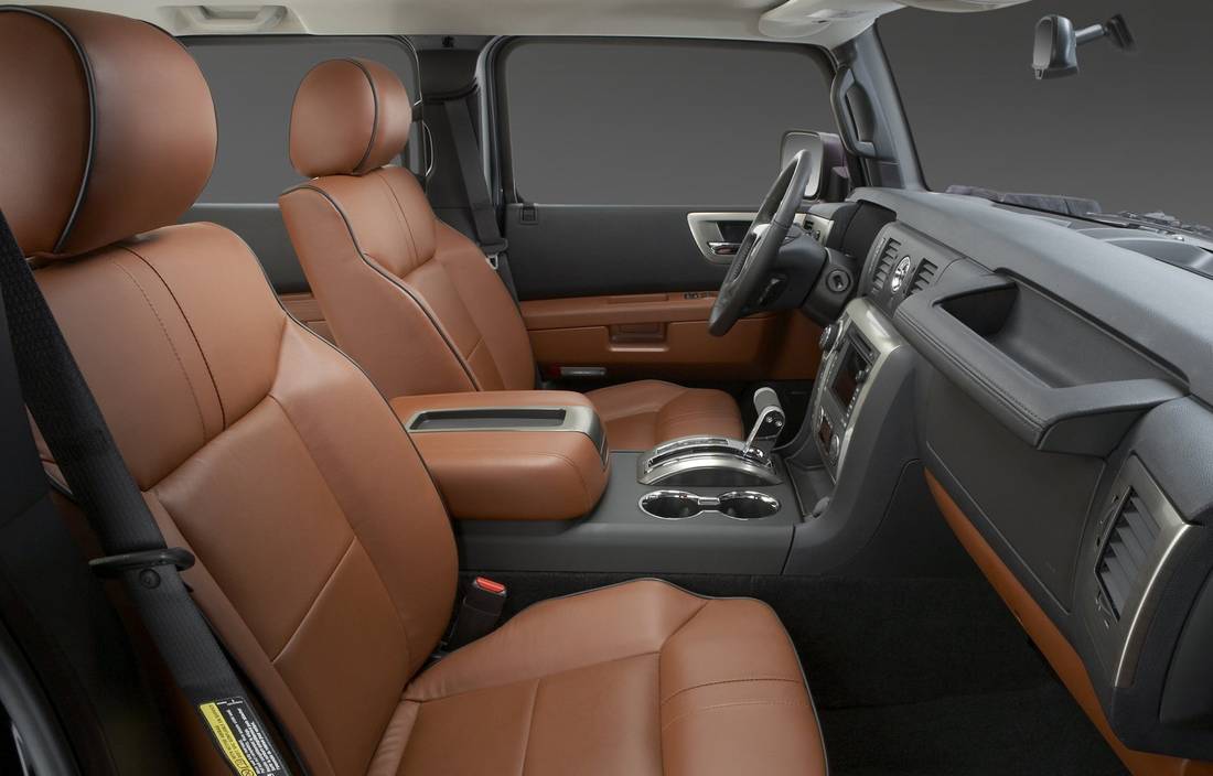 hummer-h2-seats