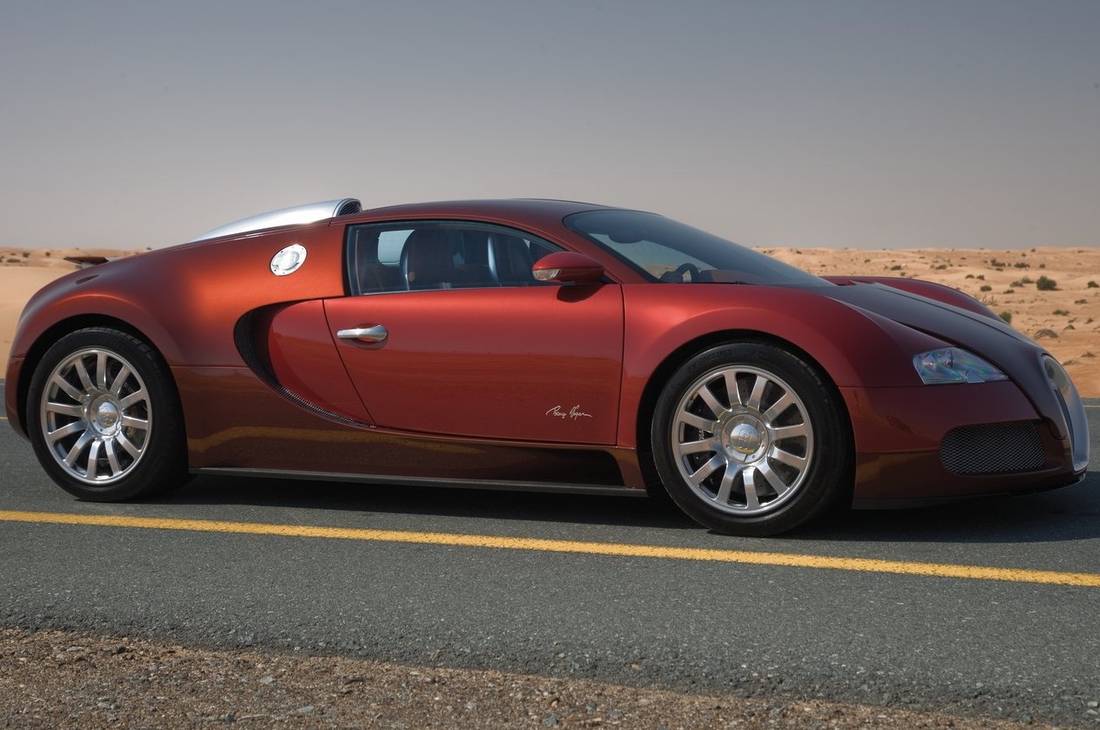 bugatti-veyron-side