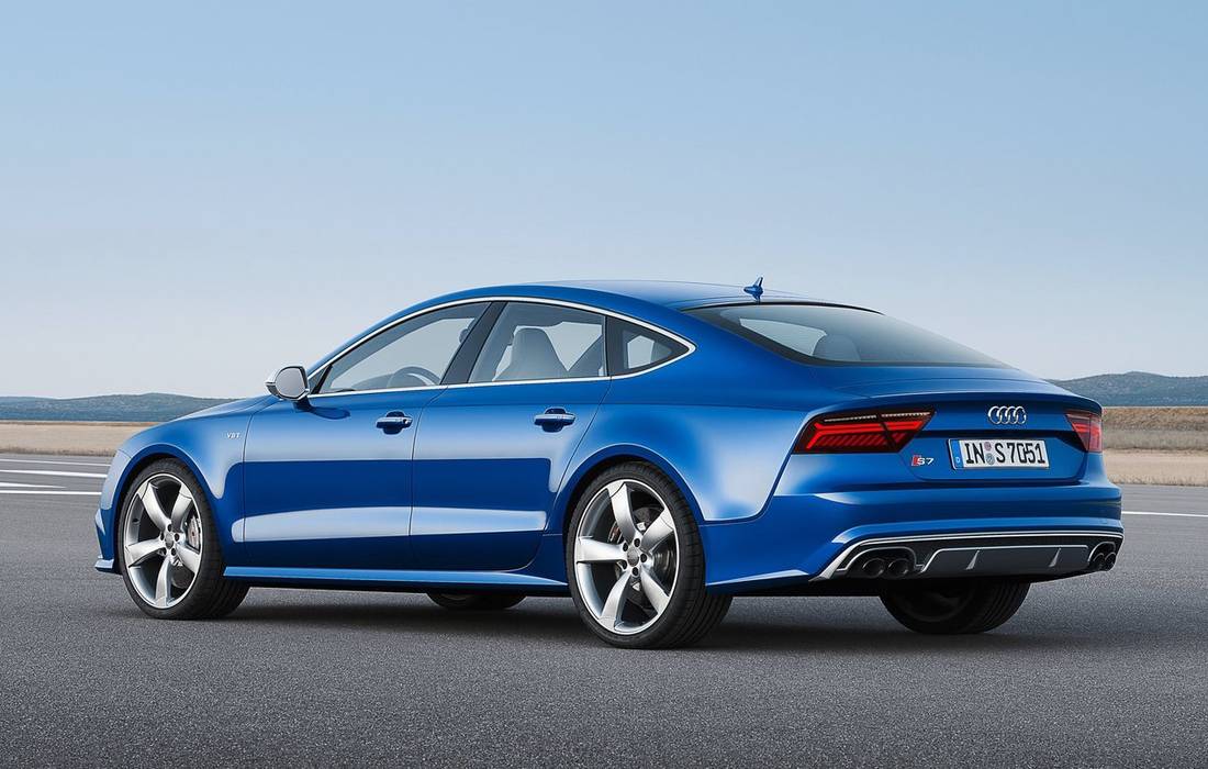 audi-s7-sportback-back