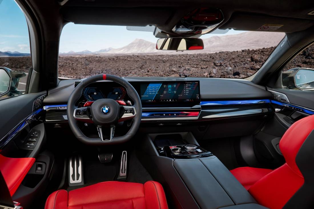 P90564716_highRes_the-all-new-bmw-m5-t.jpg