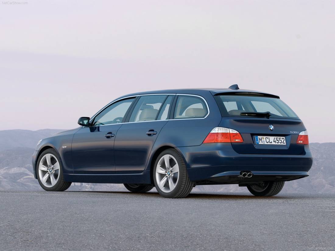 BMW-5-Series_Touring-2008-1600-0c.jpg