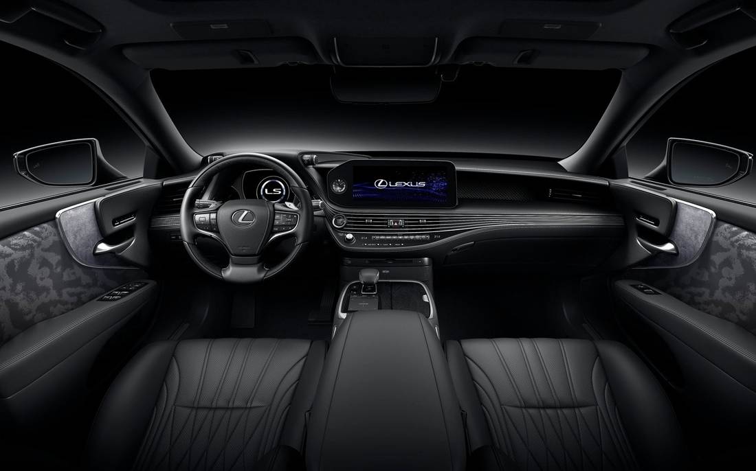 lexus-ls-interior