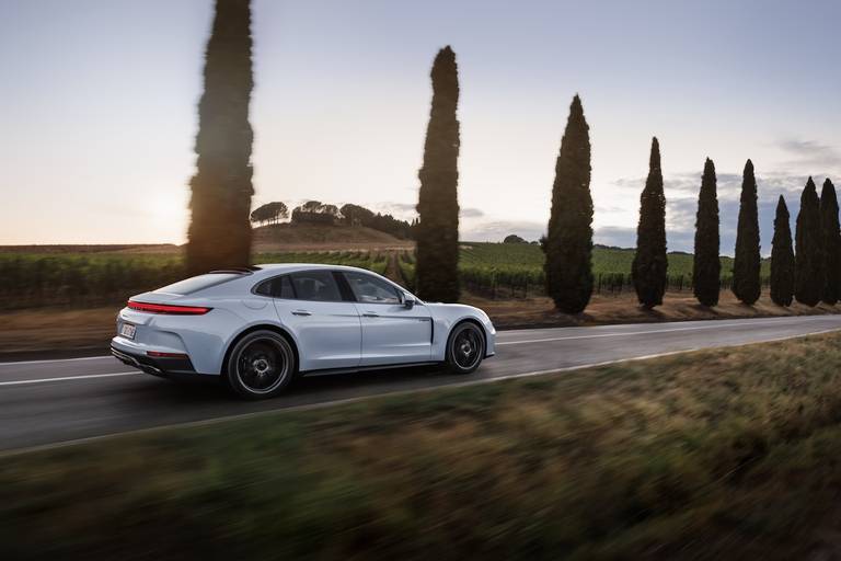 porsche panamera turbo s e-hybrid 856