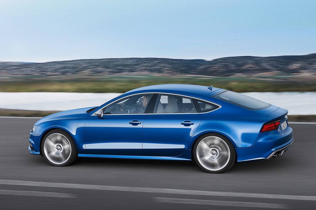 audi-s7-sportback-side