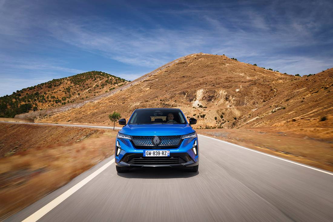 Renault Rafale E-Tech Hybrid Esprit Alpine Bleu Sommet (11)