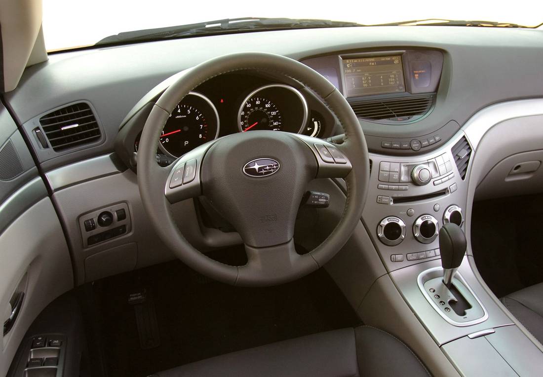 subaru-tribeca-interior